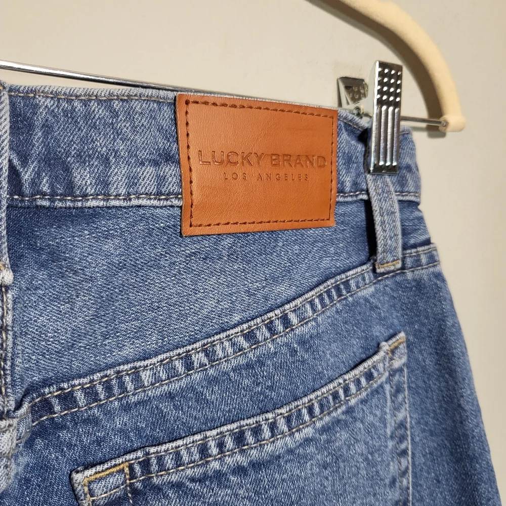 🌜LUCKY BRAND | High Rise Mom Jean Drew | Button Fly | Raw Ankle Hem | size 2/26